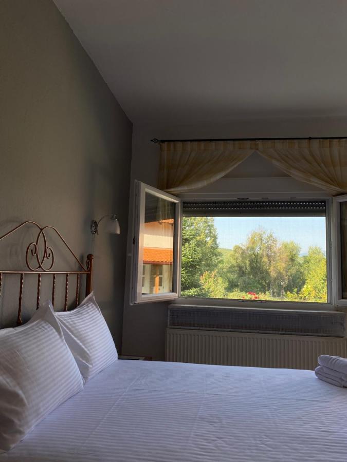 Guesthouse Anestis Ángistron Екстериор снимка