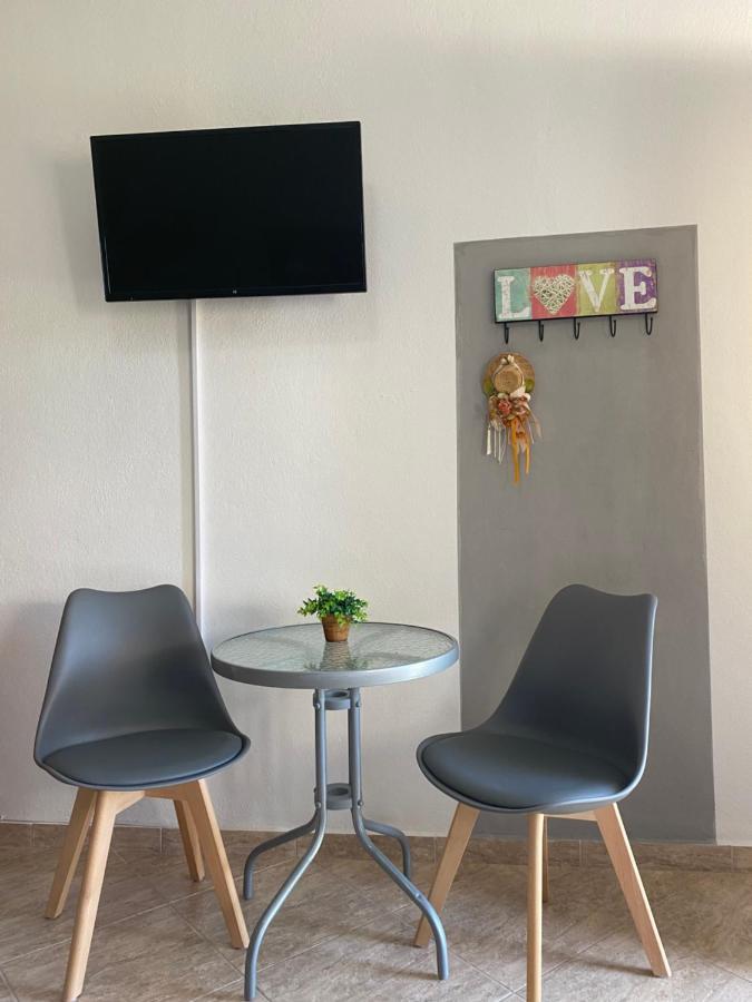Guesthouse Anestis Ángistron Екстериор снимка